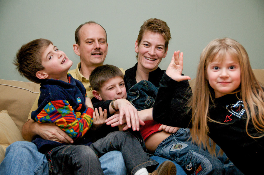 Brun Family  - Image Name: Brun021209_8310