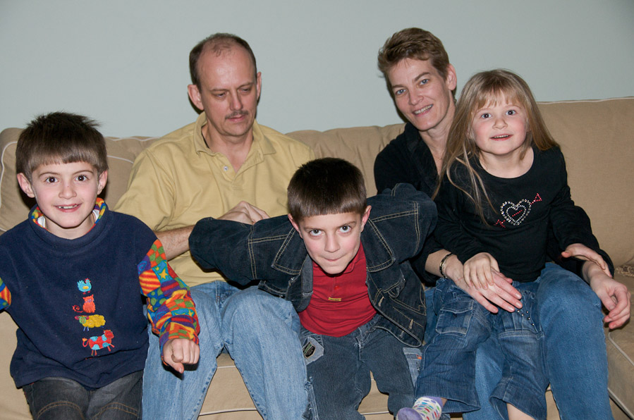 Brun Family  - Image Name: Brun021209_8312