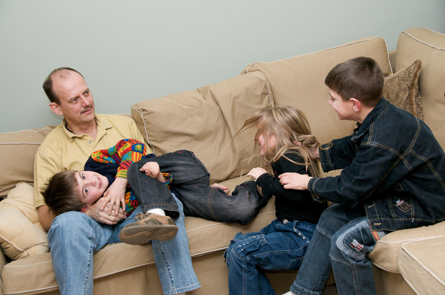 Brun Family  - Image Name: Brun021209_8315