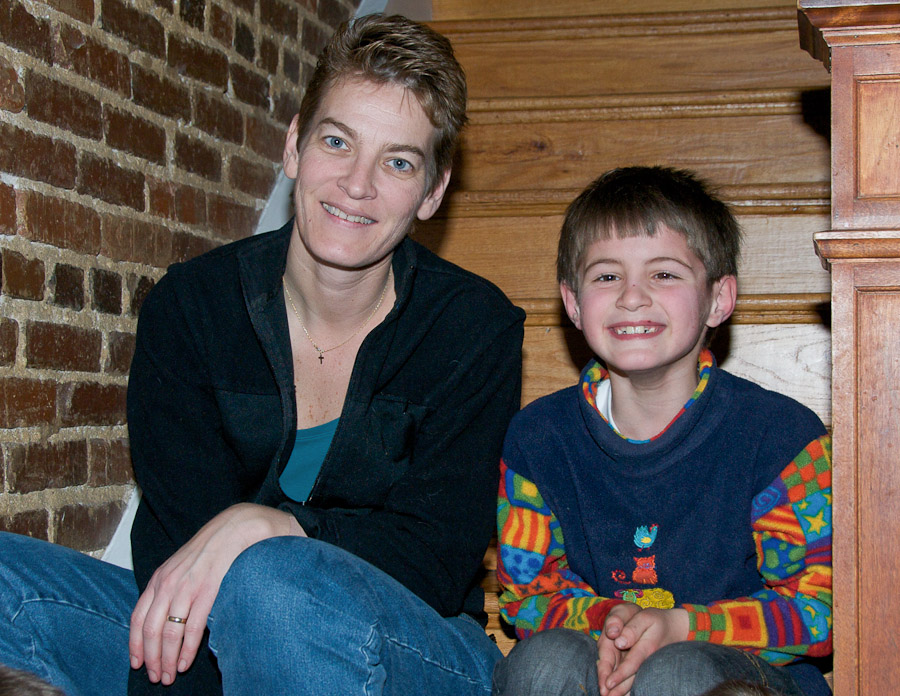 Brun Family  - Image Name: Brun021209_8328