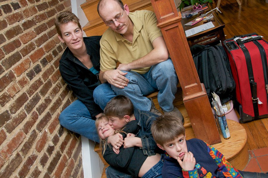 Brun Family  - Image Name: Brun021209_8333