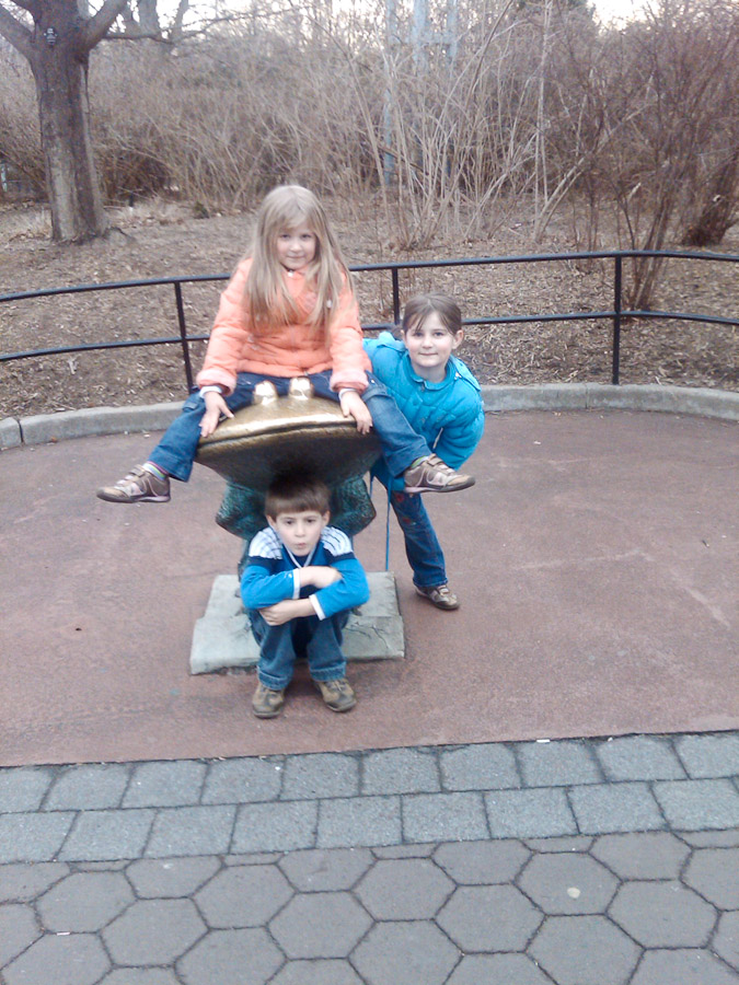 Brun Family  - Image Name: BrunZoo14