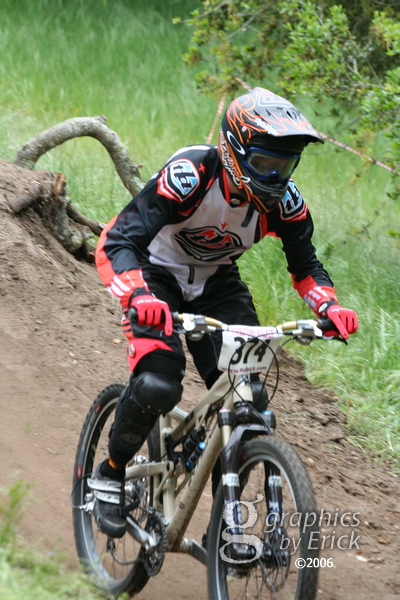 cr06_downhill_3181.jpg