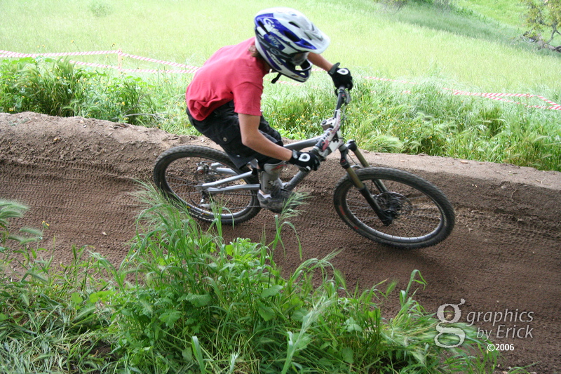 cr06_downhill_3208.jpg