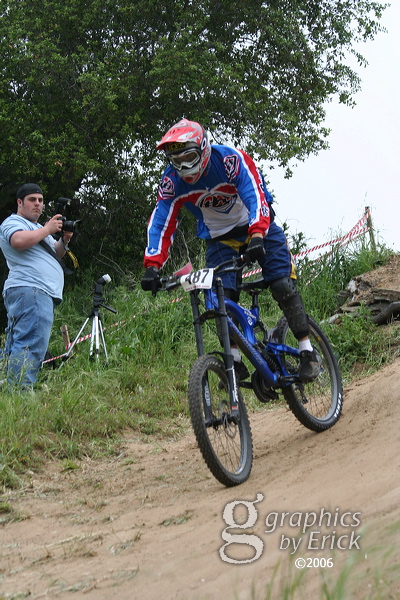 cr06_downhill_3274.jpg