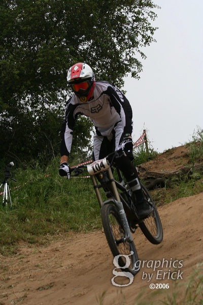 cr06_downhill_3275.jpg