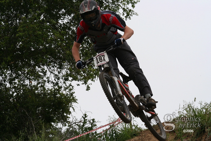 cr06_downhill_3281.jpg