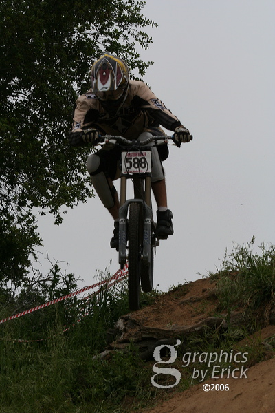 cr06_downhill_3288.jpg