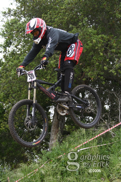 cr06_downhill_3298.jpg