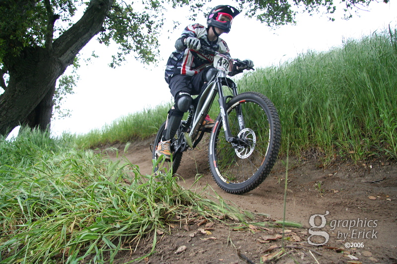 cr06_downhill_3328.jpg