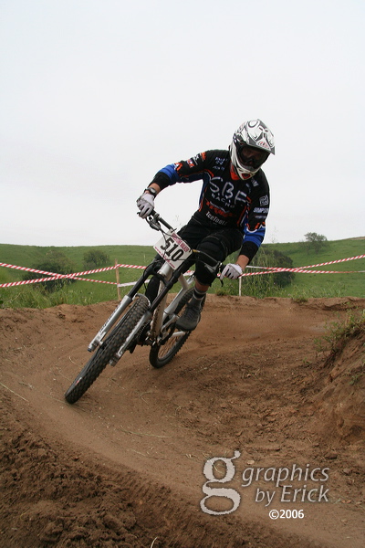 cr06_downhill_3375.jpg