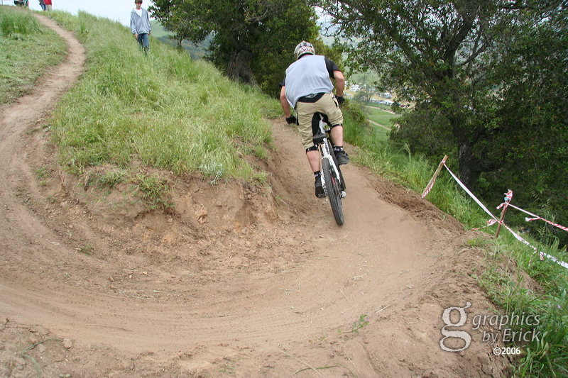 cr06_downhill_3384.jpg