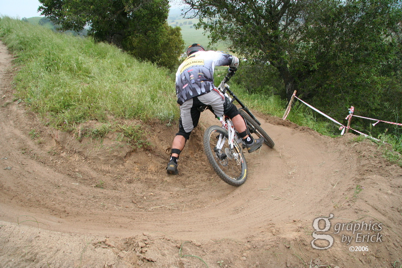 cr06_downhill_3396.jpg